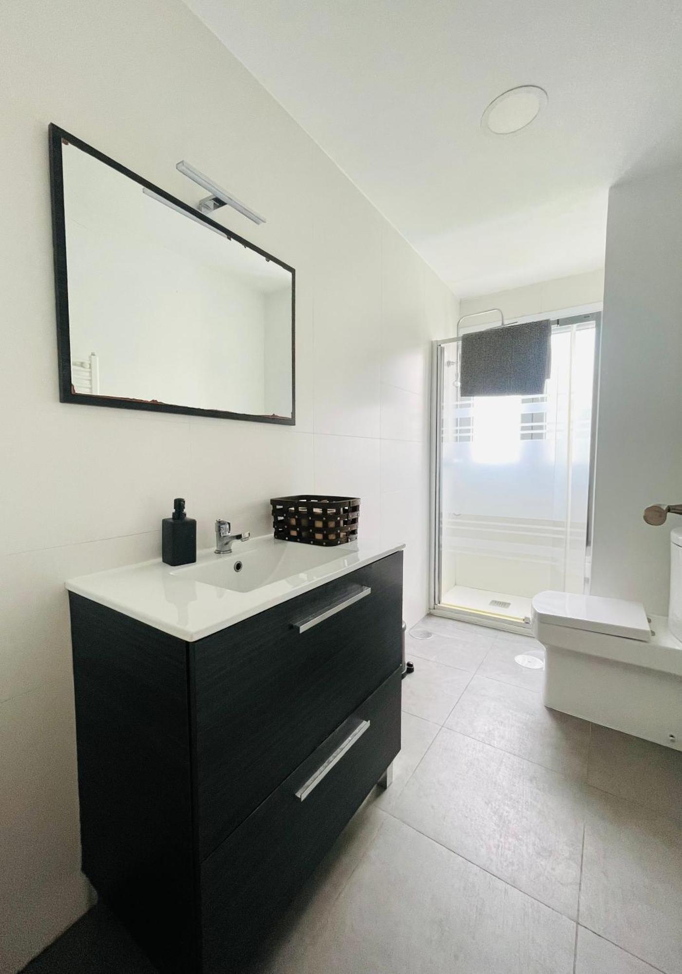 Piso Acogedor Y Tranquilo - Junto A Ifema Y Aerop. Apartman Madrid Kültér fotó